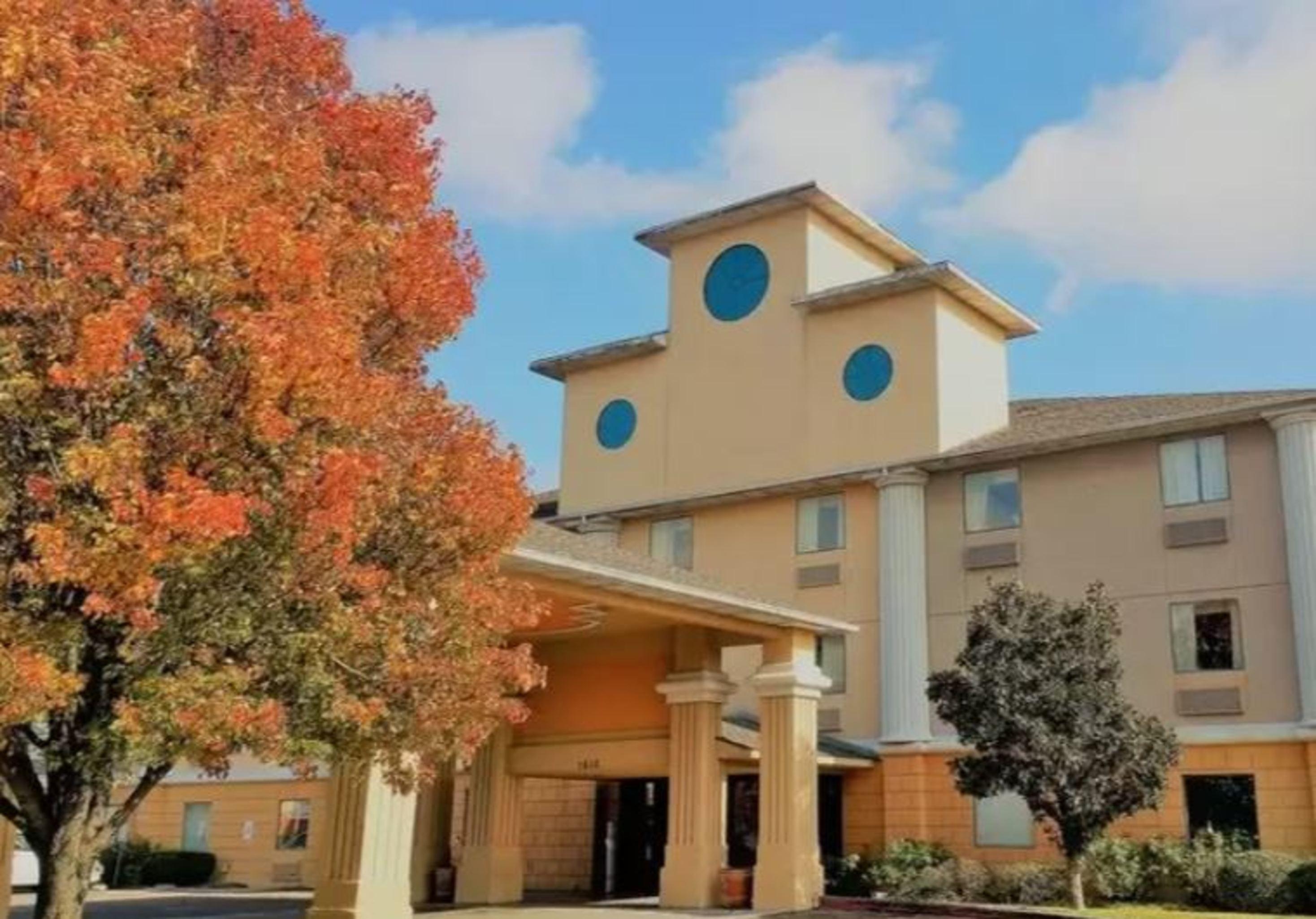 Super 8 By Wyndham Temple I-35 Ξενοδοχείο Εξωτερικό φωτογραφία